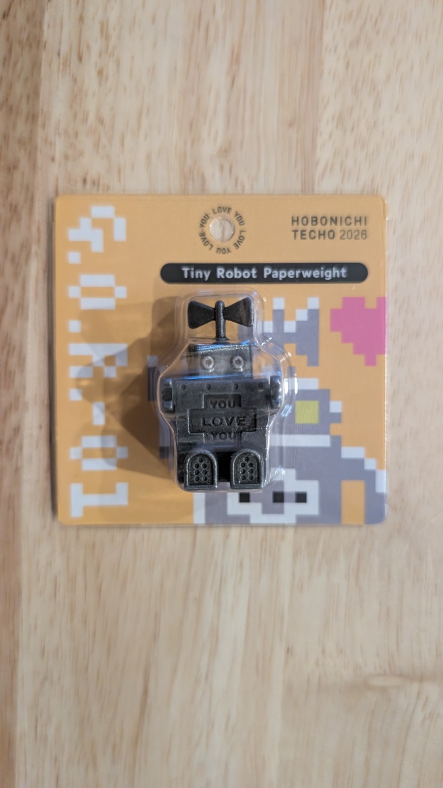 Hobonichi Techo 2026 Tiny Robot Paperweight Limited Edition ~ NEW Hobonichi Techo 2026 Tiny Robot Paperweight Limited Edition ~ NEW