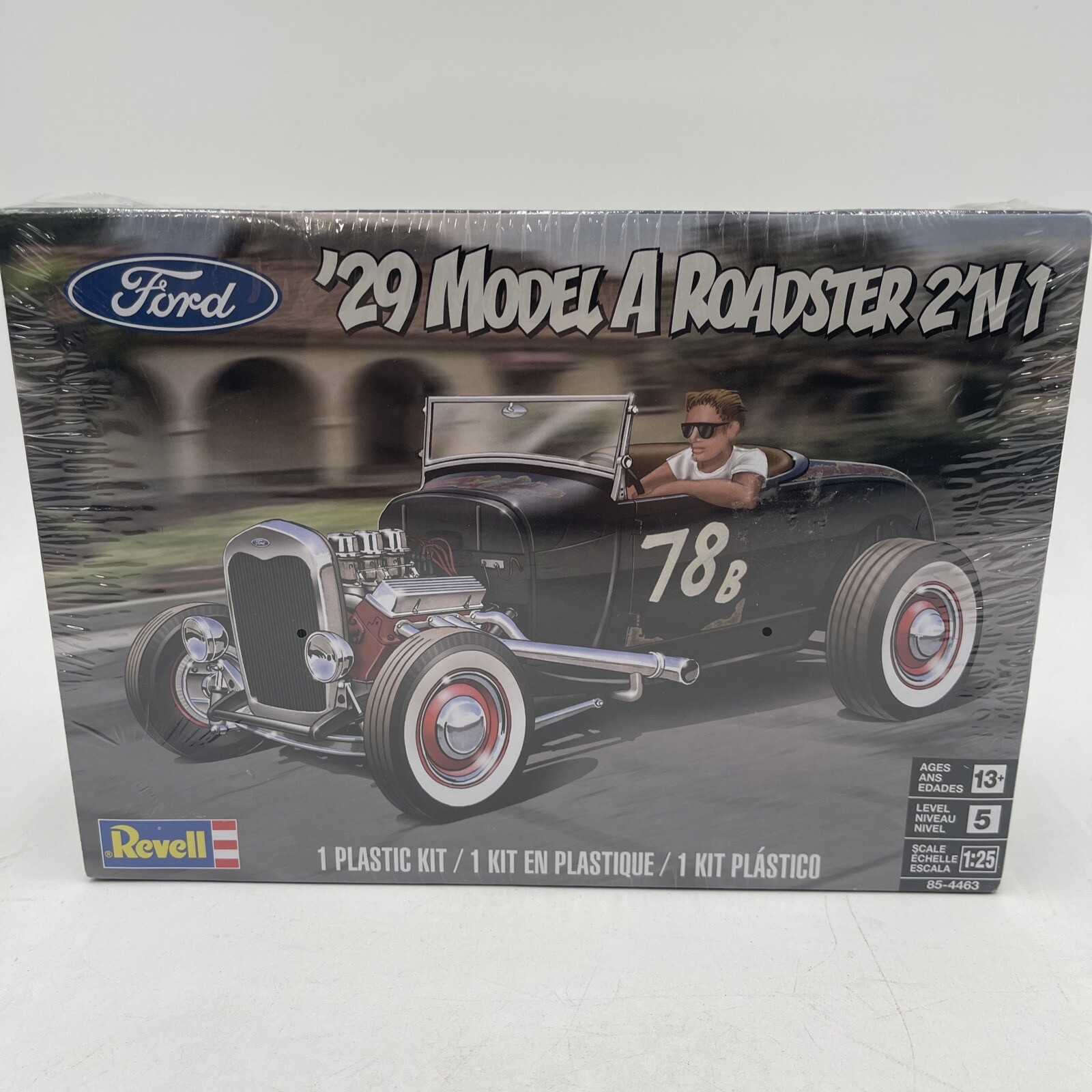 Revell 1:25 \'29 Model A Roadster 2\'n1 #85-4463 NIB Sealed