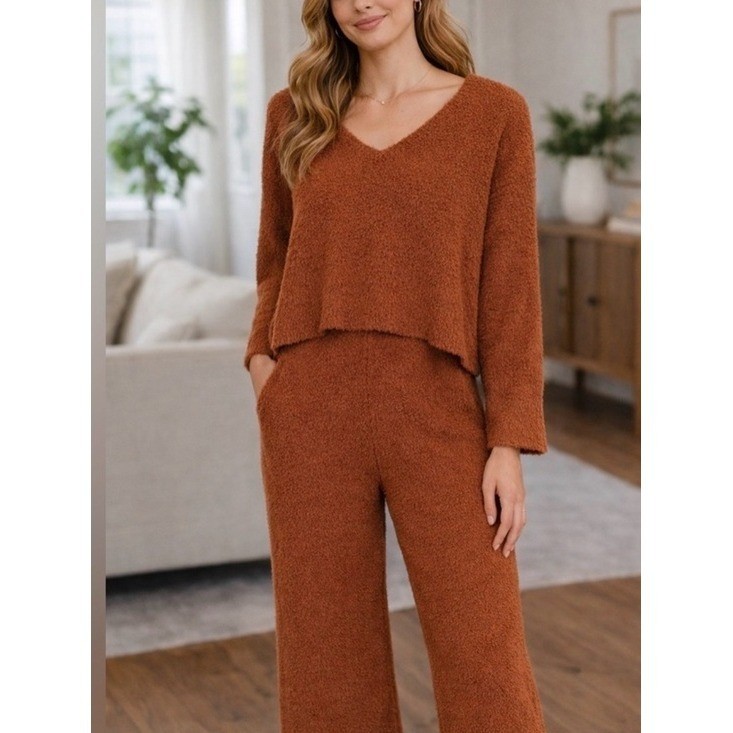 Stars Above Cozy Rust v neck top and bottom Medium