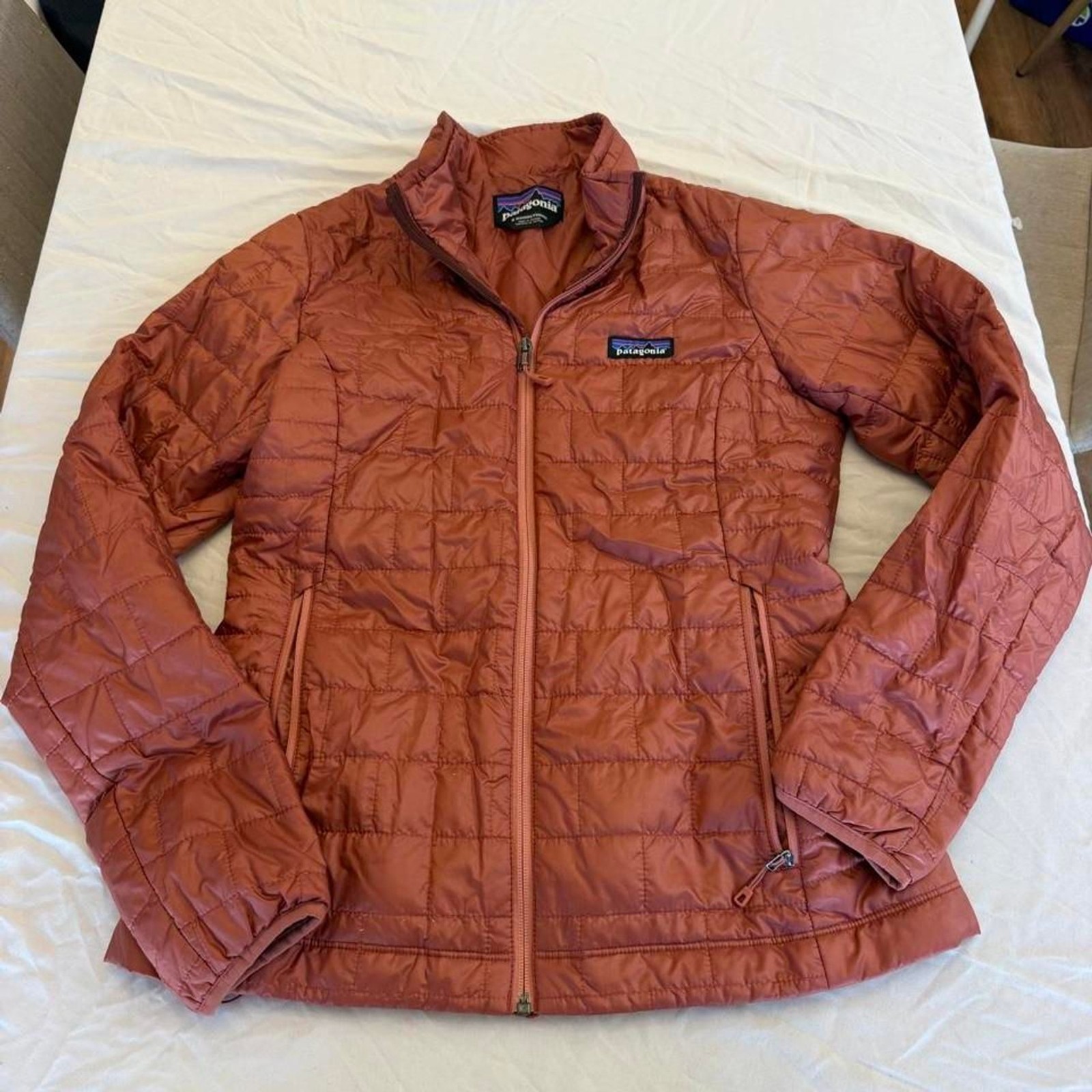 Patagonia Nano Puff Women\'s Quilted Jacket Size Small Rust Terracotta