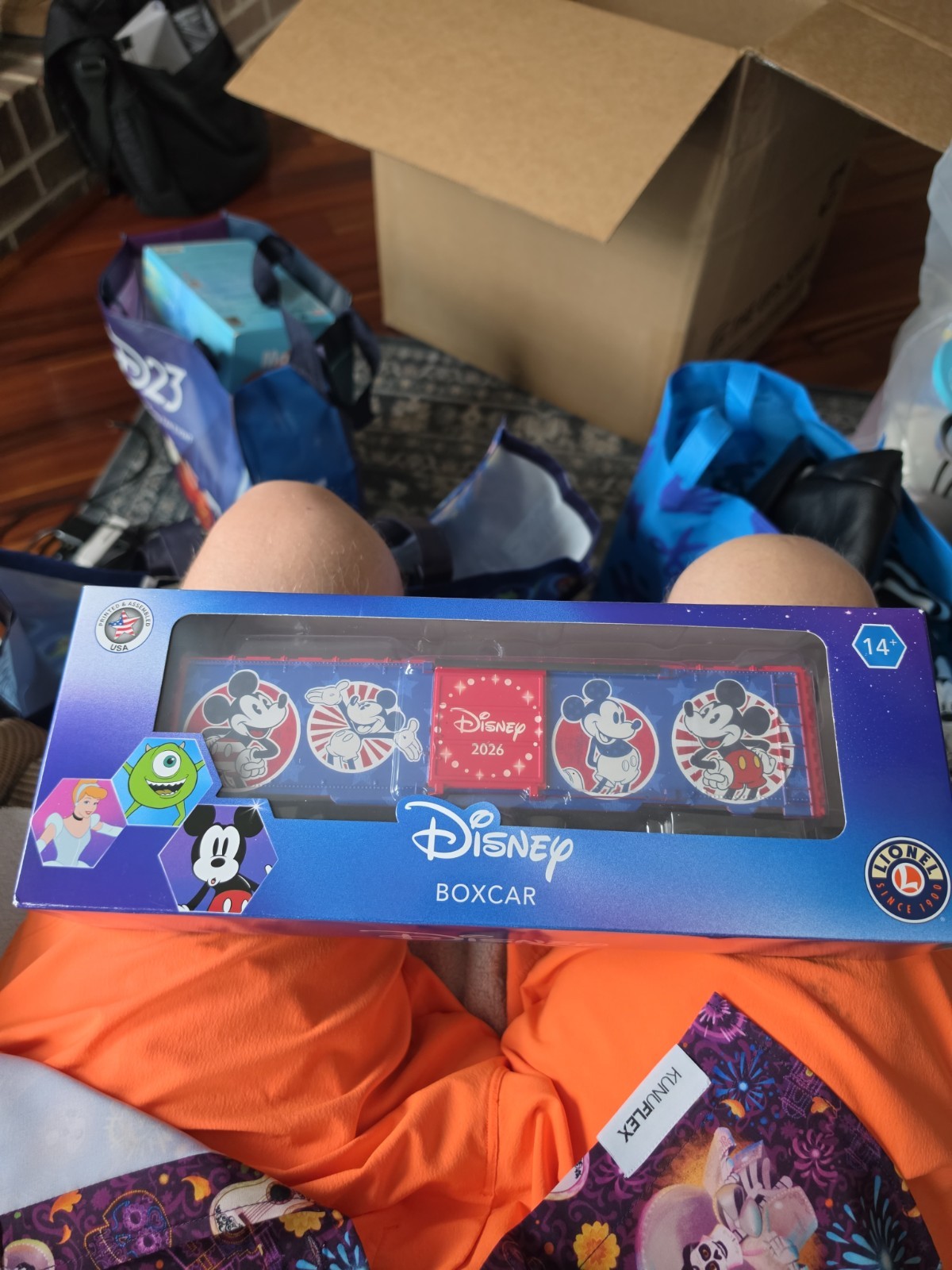 Disney D23 Exclusive LE 75 Lionel Train Boxcar Mickey Minnie Americana Limited Disney D23 Exclusive LE 75 Lionel Train Boxcar Mickey Minnie Americana Limited