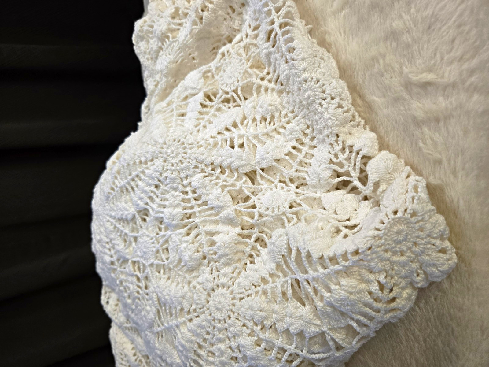 Vintage King  Crocheted  Lace Coverlet Bedspread Rectangular 110 by 92\
