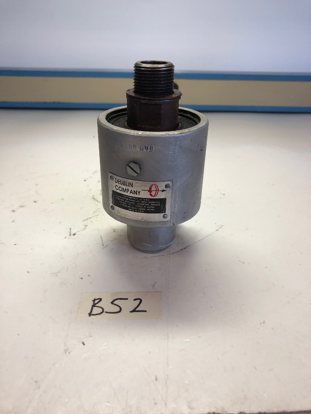 Deublin Company 250-094-284 Rotary Union, Used *Warranty* Fast Shipping Deublin Company 250-094-284 Rotary Union, Used *Warranty* Fast Shipping
