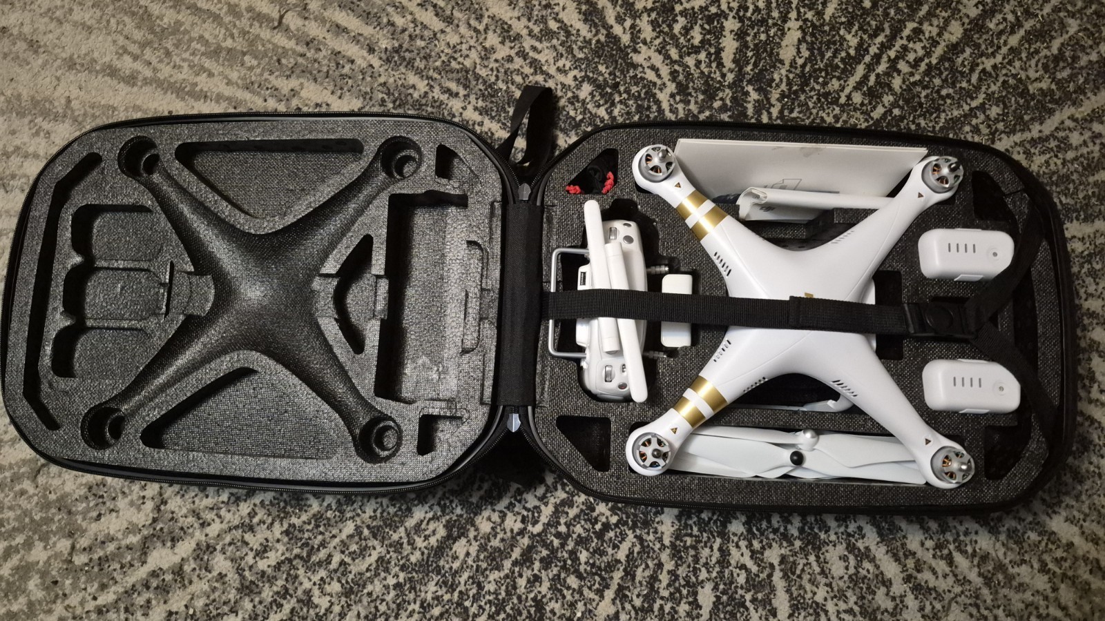 Dji Phantom 3 Pro (NEW but Not Working) Firmware Locked, (Repair/Parts)