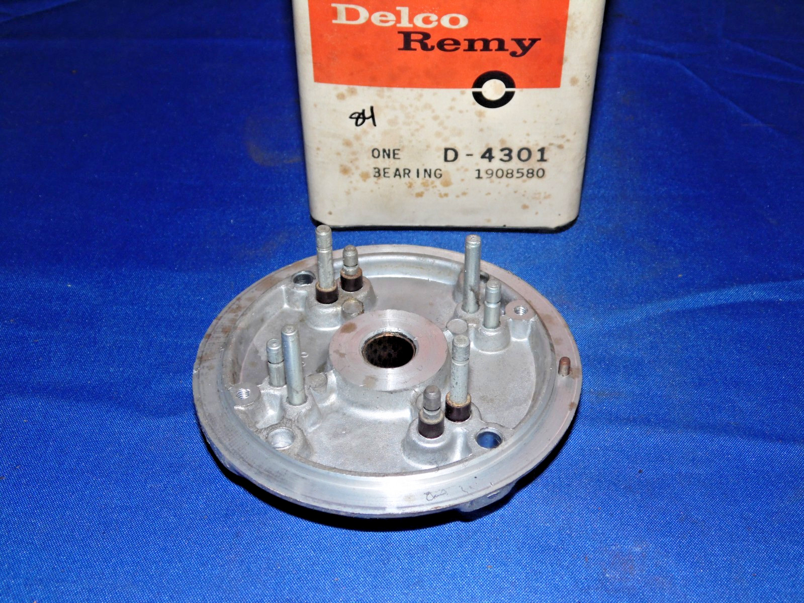 NOS OEM Vintage Delco Remy C.E. Bearing D4301 1908580 Cadillac Corvette
