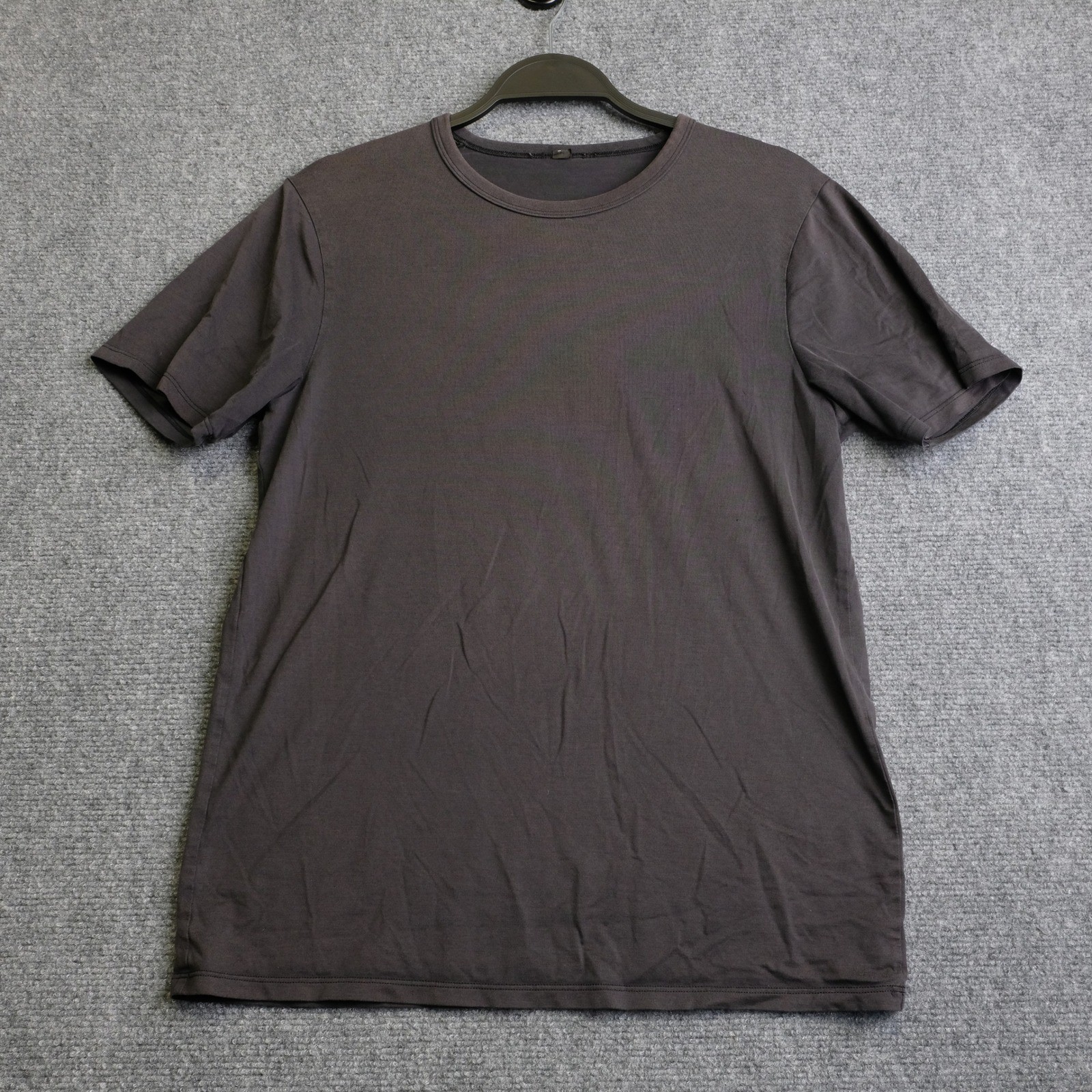 Lululemon Short Sleeve T-Shirt Mens Small Gray Fundamental Tee Activewear