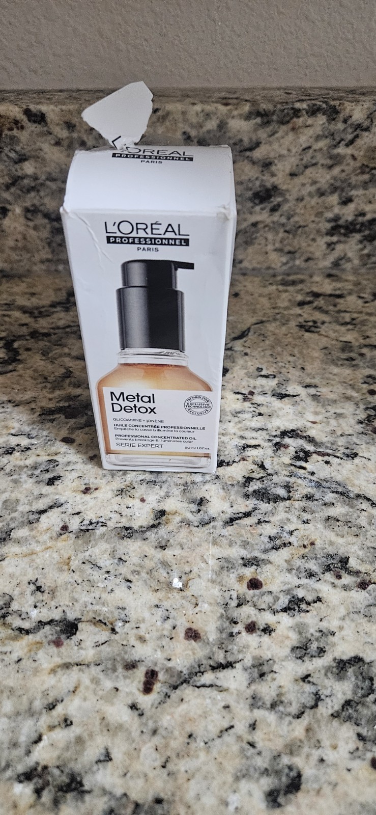 NEW** L'Oreal Professionnel Serie Expert Metal Detox Hair Oil  50ml 1.6 oz