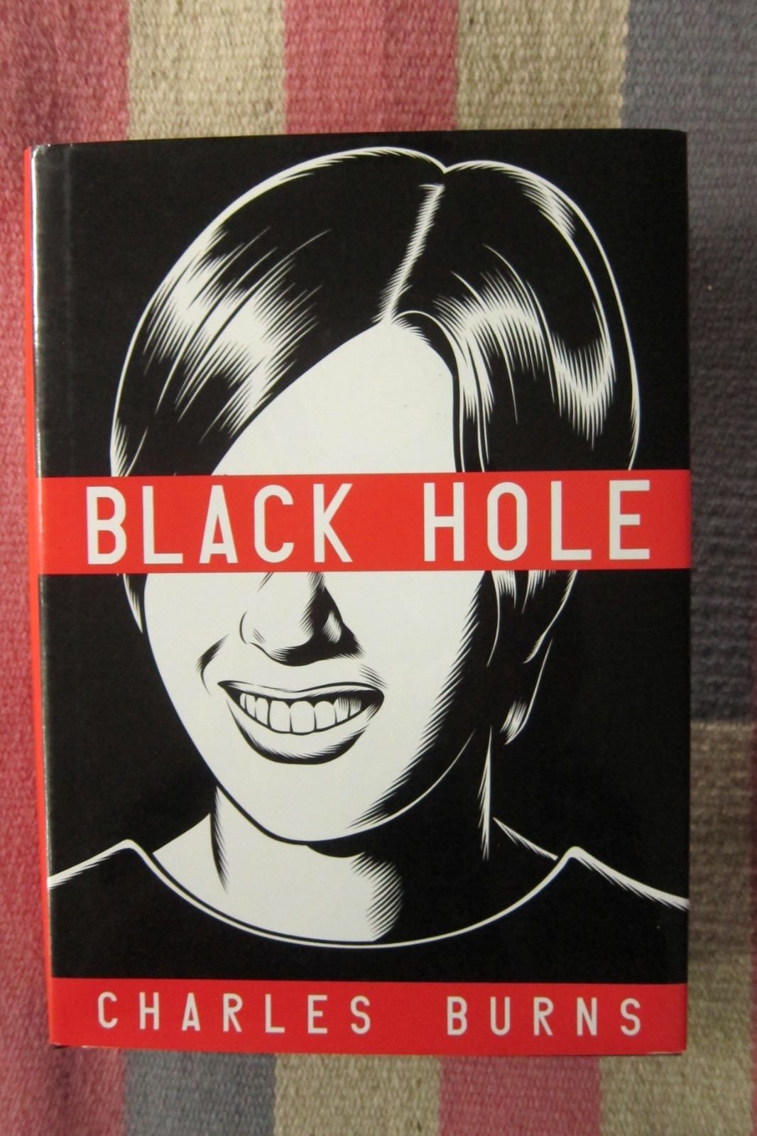 Signed Copy ~~ CHARLES BURNS Black Hole ~ Pantheon 2005 1st/1st  HC/DJ VG+