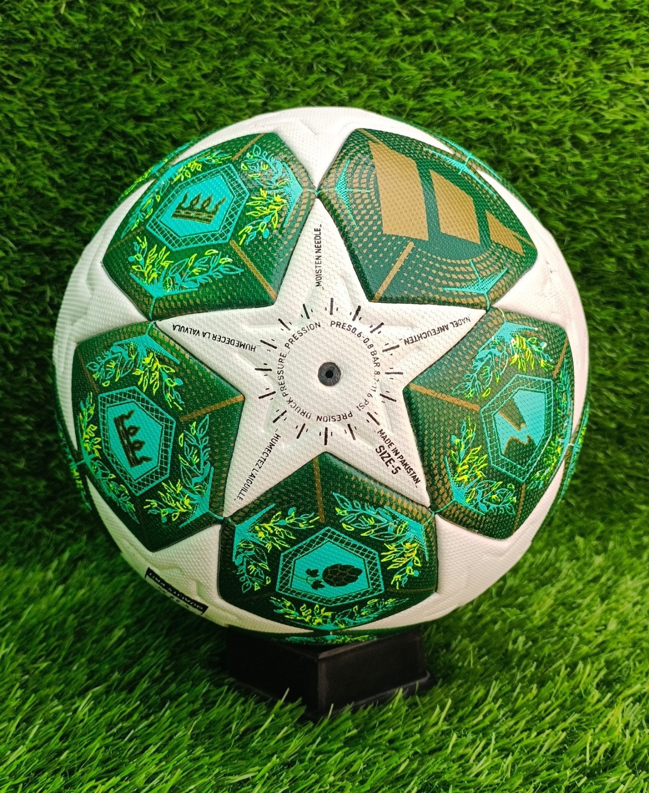 UCL Final Munich League 2024-25 Official Soccer Match Ball Size 5 UCL Final Munich League 2024-25 Official Soccer Match Ball Size 5
