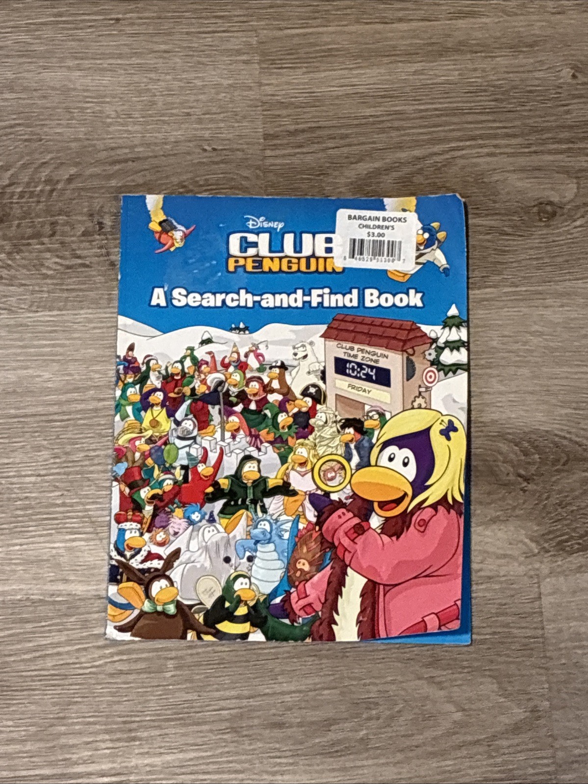 Disney Club Penguin A Search And Find Book 2011