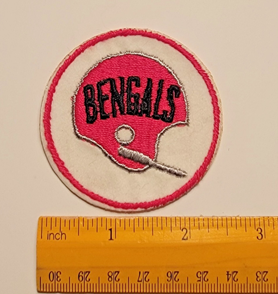Vintage original 1970s NFL Cincinnati Bengals Patch 2.5 Vintage original 1970s NFL Cincinnati Bengals Patch 2.5