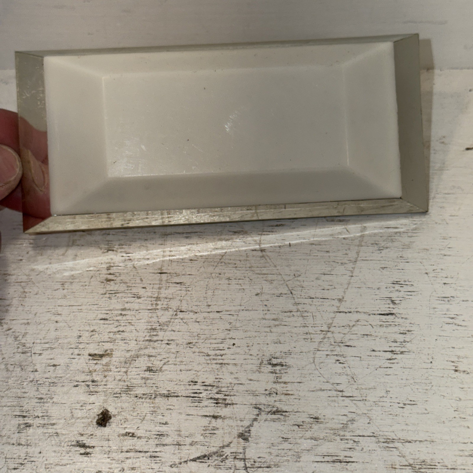 NOS OEM D6UB-13778-AA Ford 1970s Interior Dome Light Mustang Econoline Broncos NOS OEM D6UB-13778-AA Ford 1970s Interior Dome Light Mustang Econoline Broncos