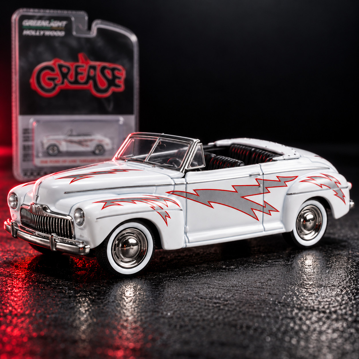 GREENLIGHT GREASE GREASED LIGHTNIN’ 1948 FORD DE LUXE CONVERTIBLE 1:64 collect GREENLIGHT GREASE GREASED LIGHTNIN’ 1948 FORD DE LUXE CONVERTIBLE 1:64 collect