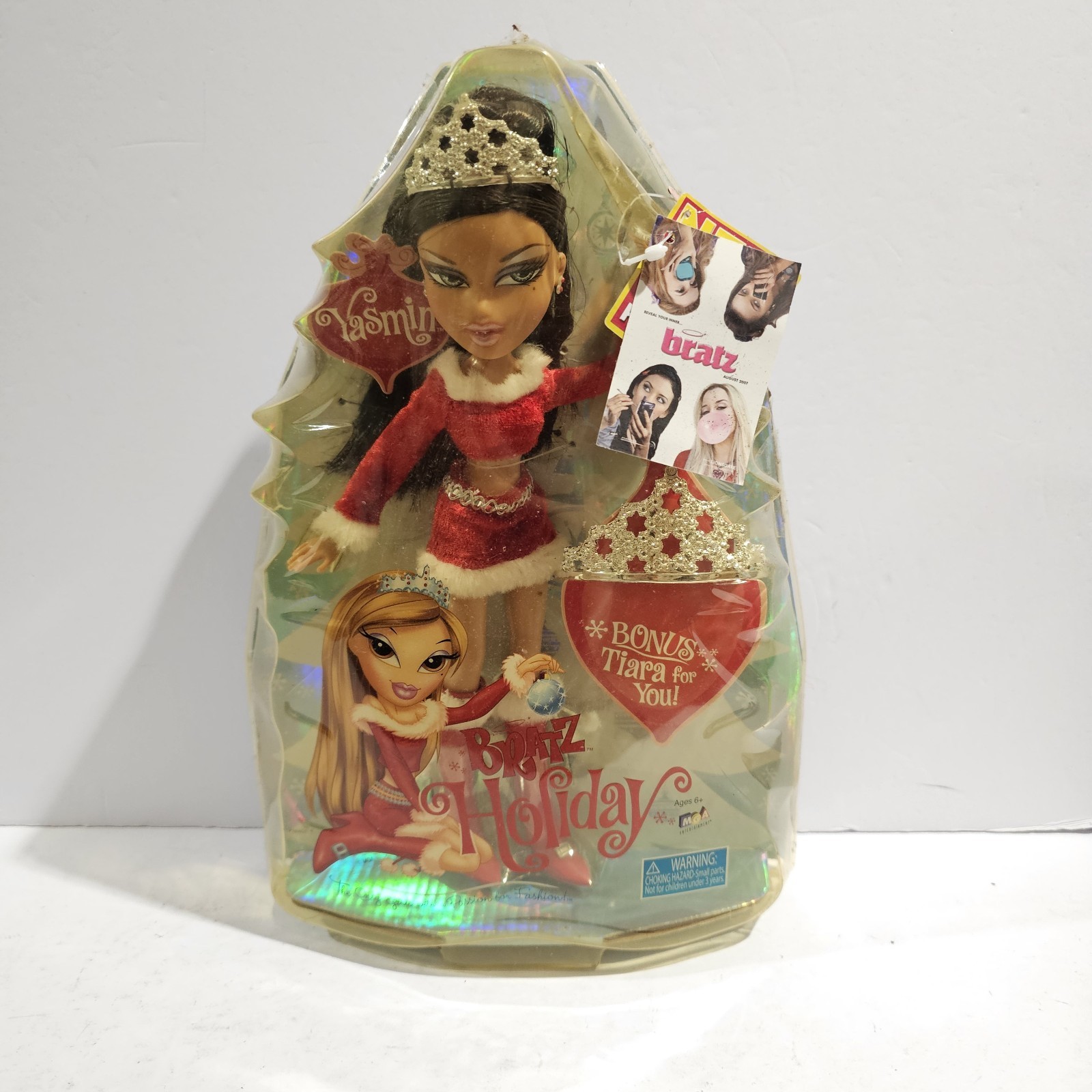 NIB 2007 MGA BRATZ- Holiday Yasmin Doll Plus Bonus Tiara- Santa Outfit W/ Tag ♡ NIB 2007 MGA BRATZ- Holiday Yasmin Doll Plus Bonus Tiara- Santa Outfit W/ Tag ♡