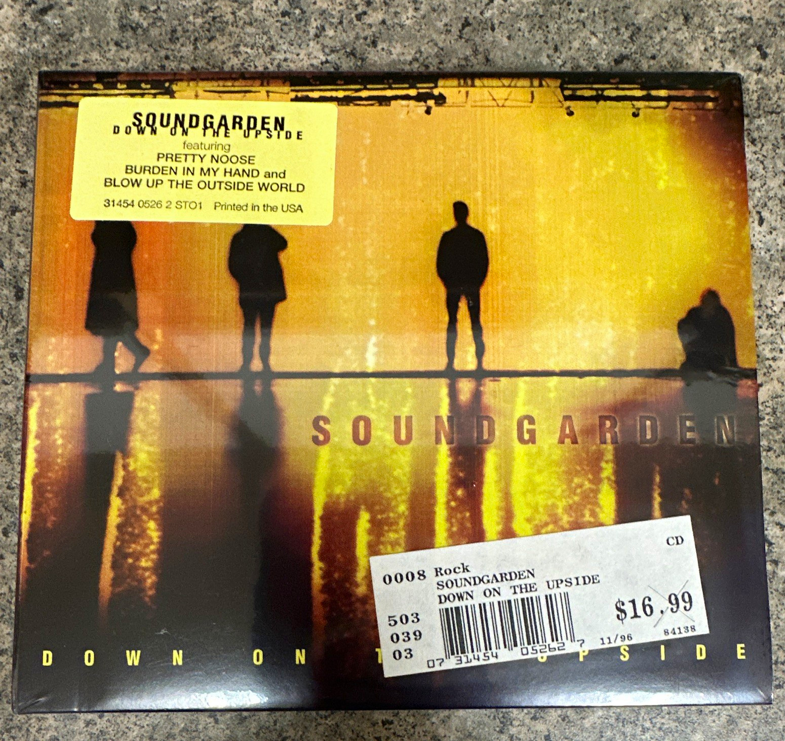 Soundgarden Down on the Upside CD 1996 A&M Records Rock Album 31454 0526 2 Soundgarden Down on the Upside CD 1996 A&M Records Rock Album 31454 0526 2