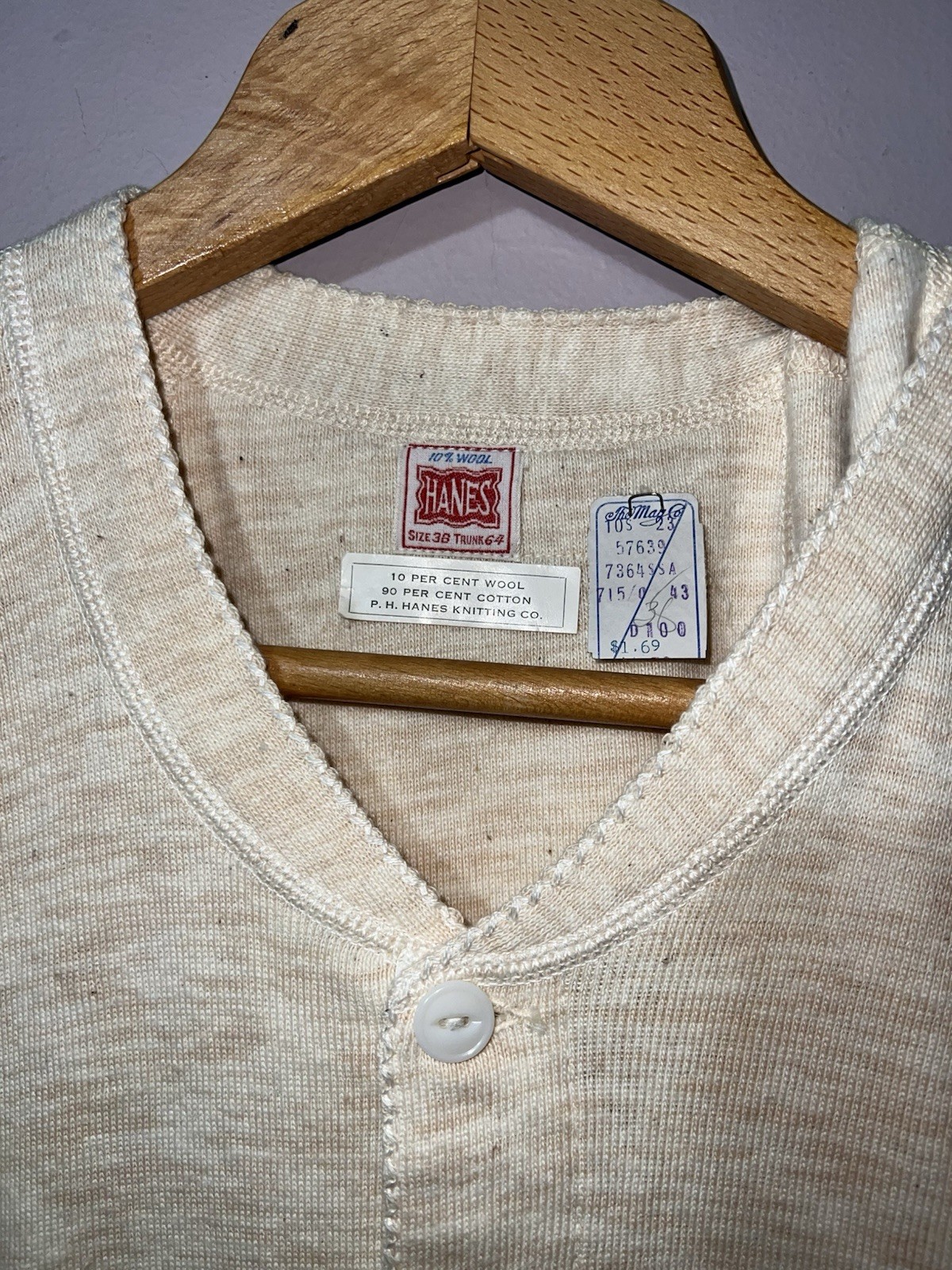 VINTAGE DEADSTOCK 1940’s HANES WOOL COTTON BLEND THERMAL UNDERWEAR FULL BODY 38 VINTAGE DEADSTOCK 1940’s HANES WOOL COTTON BLEND THERMAL UNDERWEAR FULL BODY 38