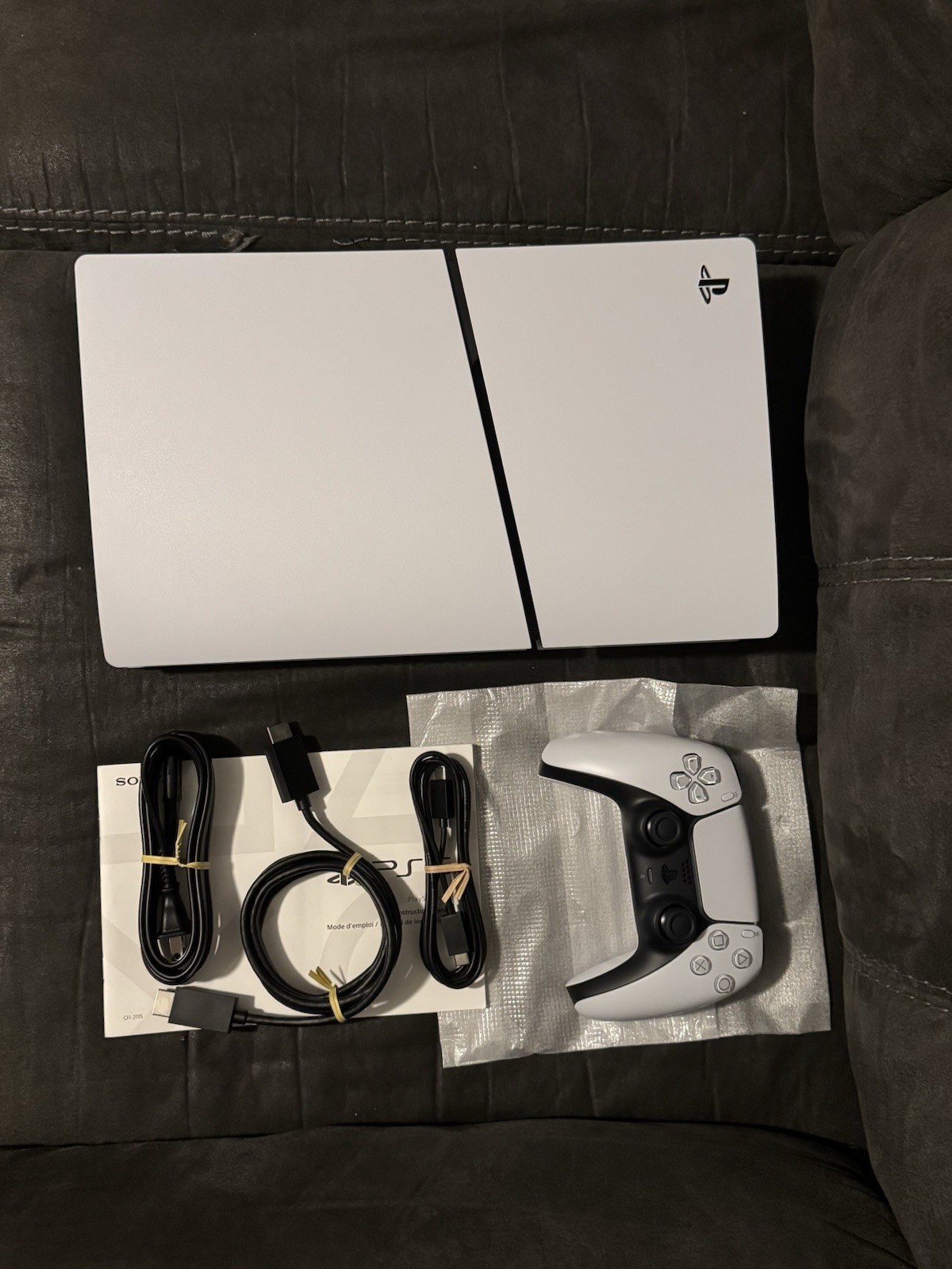 Sony PS5 Slim Digital Edition 825GB Console- White (No Box)Original Accessories Sony PS5 Slim Digital Edition 825GB Console- White (No Box)Original Accessories