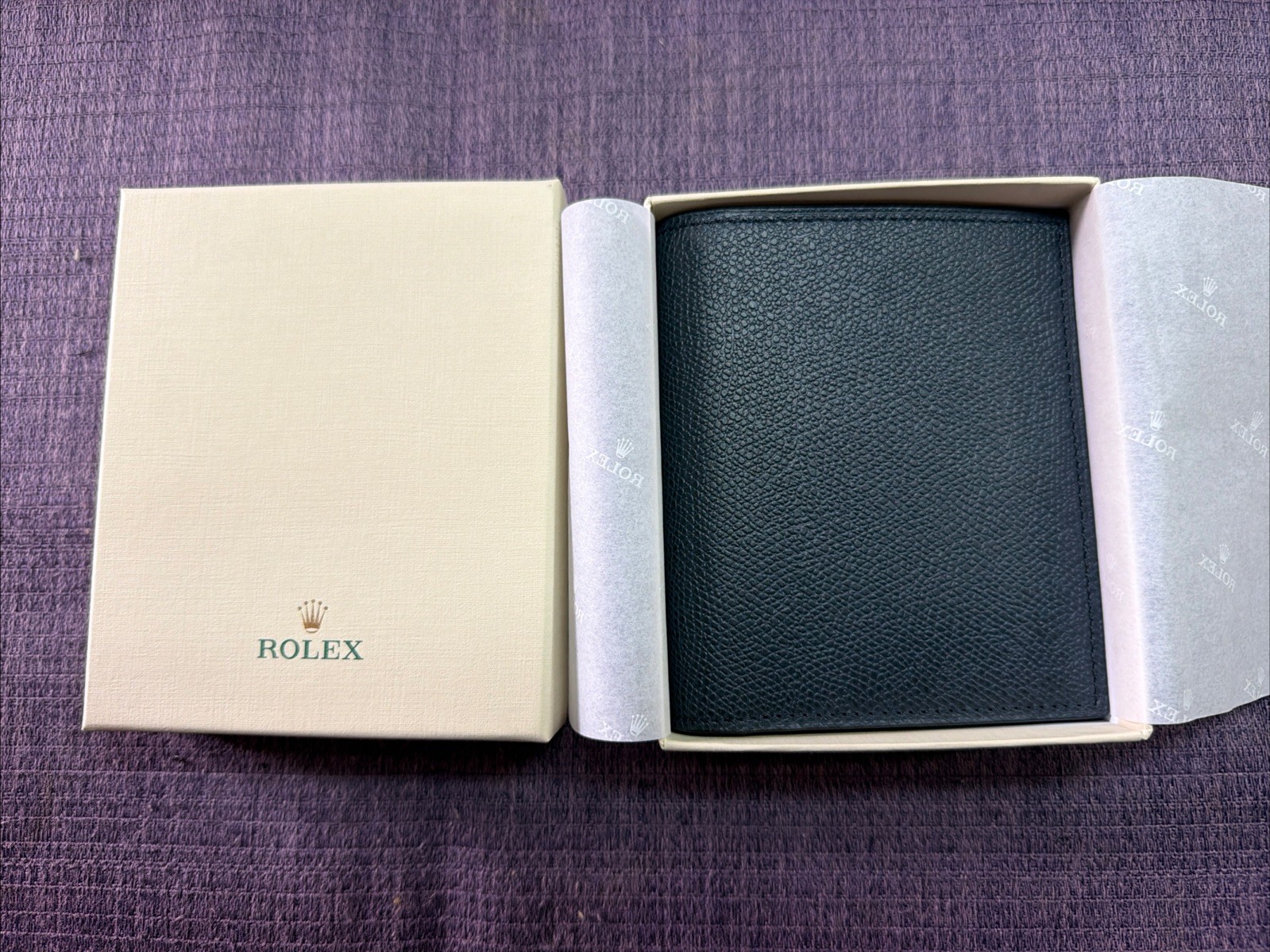 2026 Rolex Men\'s Bi-fold Dark gray wallet;space for card & coin.new Gift in Box