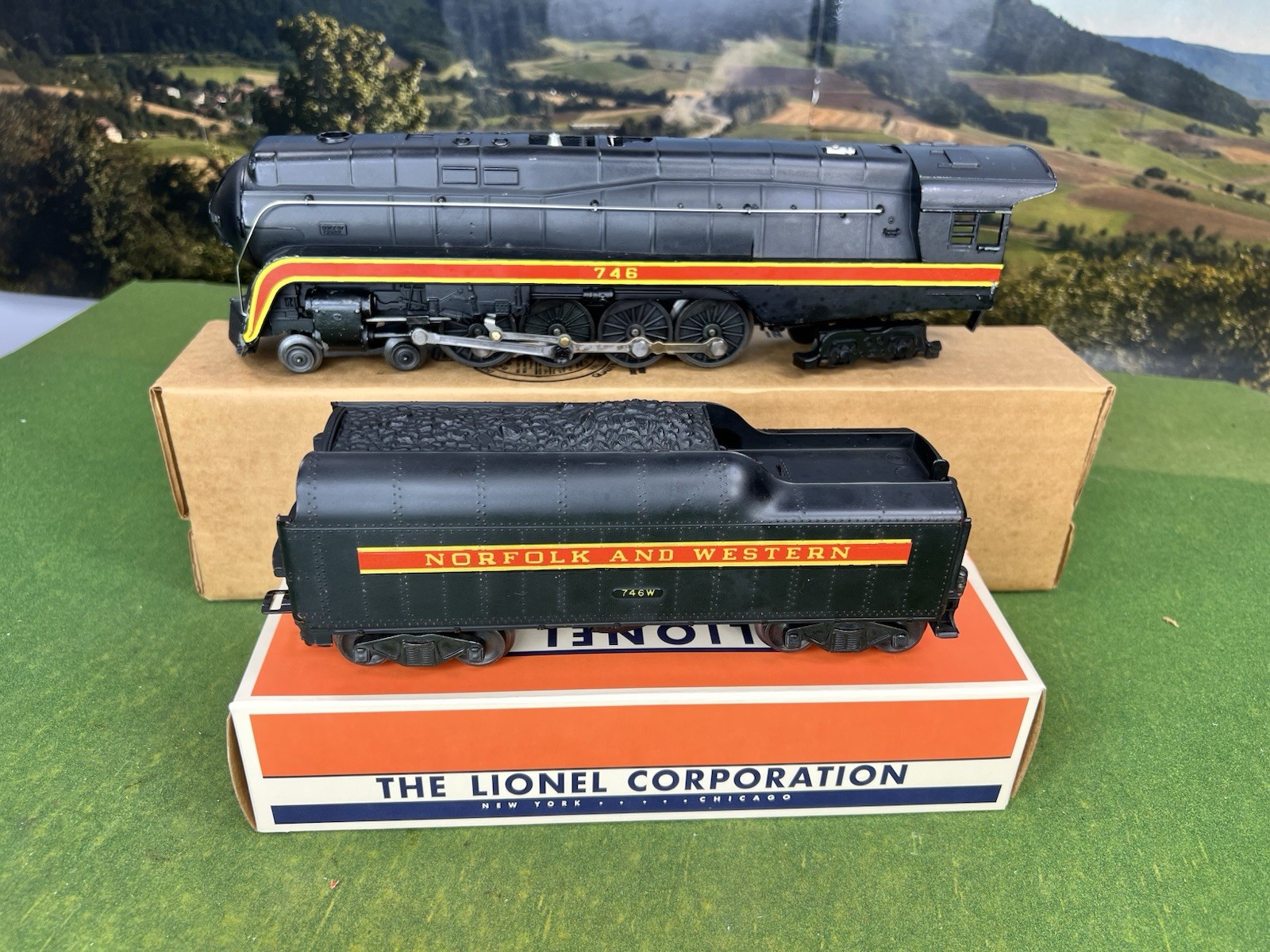 POSTWAR LIONEL 746 NORFOLK & WESTERN CLASS J NORTH LOCO & 746W TENDER SERVICED