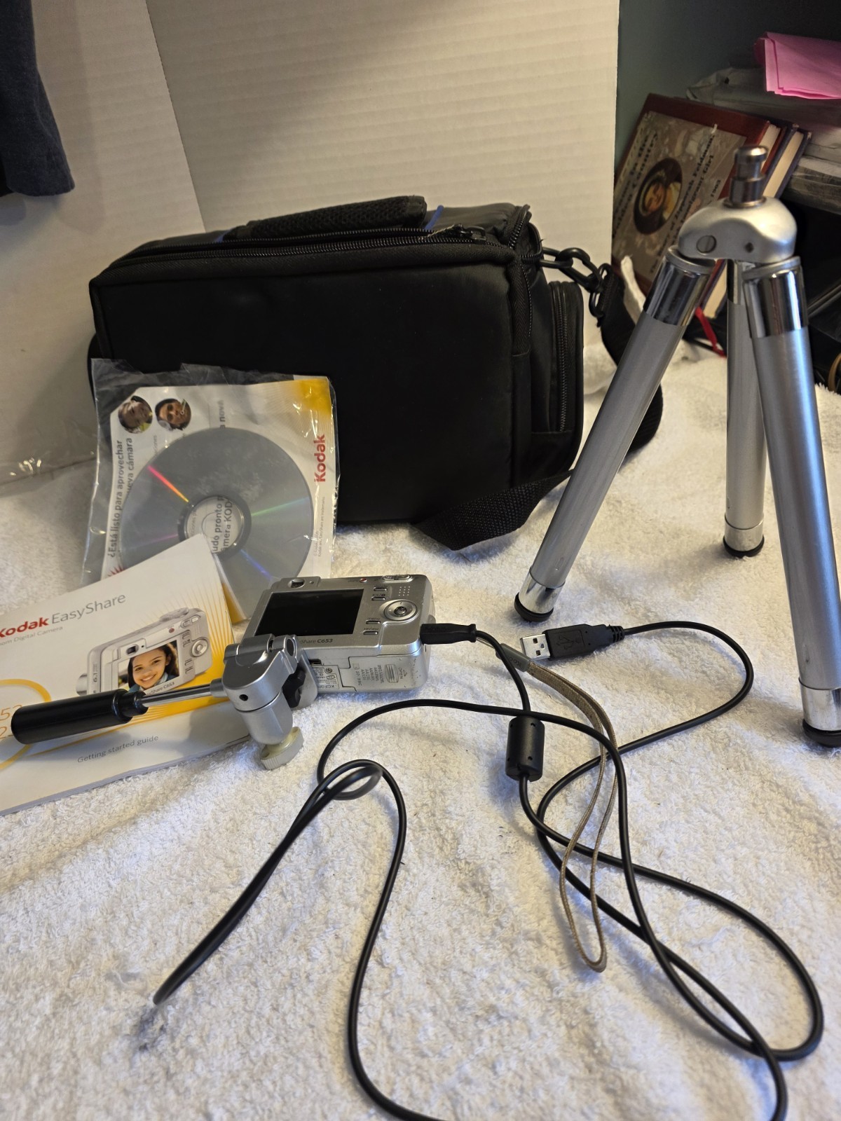 Vintage KODAK EASYSHARE,Bundle Untested