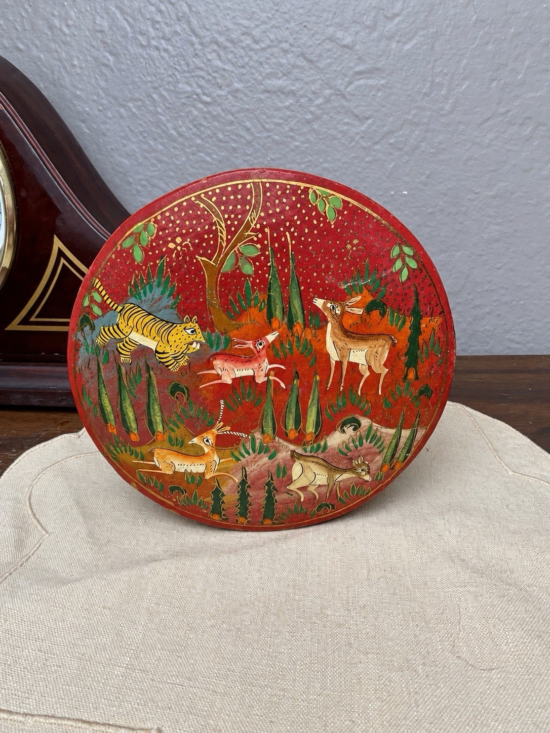 Kashmiri Hand Painted Jungle Lacquered Papier Mache Octagon shaped Trinket Box Kashmiri Hand Painted Jungle Lacquered Papier Mache Octagon shaped Trinket Box