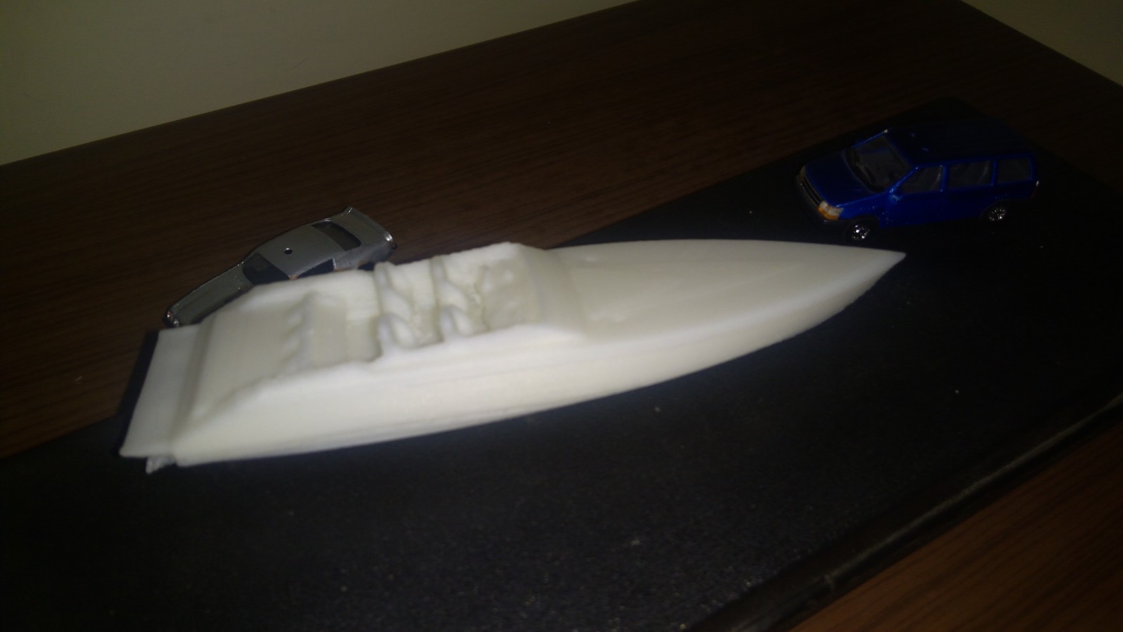 1/64 Scale Race Boat V Hull