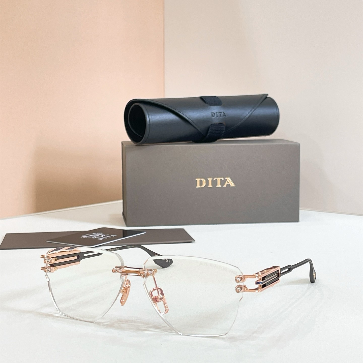 DITA HYPERLUX-2000 Shield Sunglasses Luxury Designer Eyewear 58-13-137 DITA HYPERLUX-2000 Shield Sunglasses Luxury Designer Eyewear 58-13-137