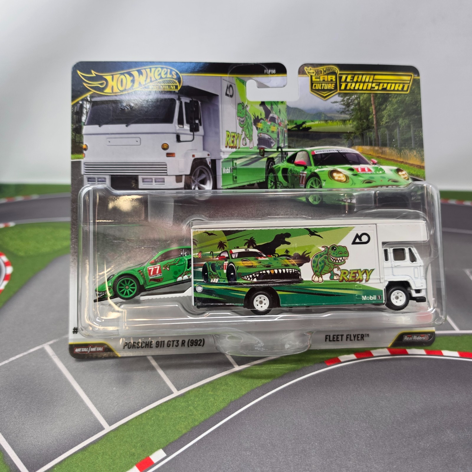 Porsche 911 GT3 R 992 REXY & Fleet Flyer 2026 Hot Wheels Team Transport Culture Porsche 911 GT3 R 992 REXY & Fleet Flyer 2026 Hot Wheels Team Transport Culture