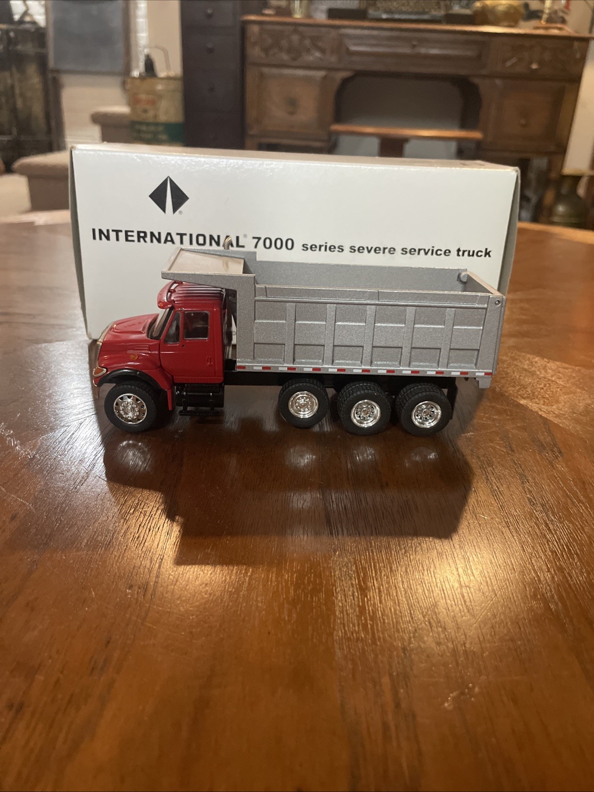 Conrad International 7000 Series Severe Service Dump Truck 1/50