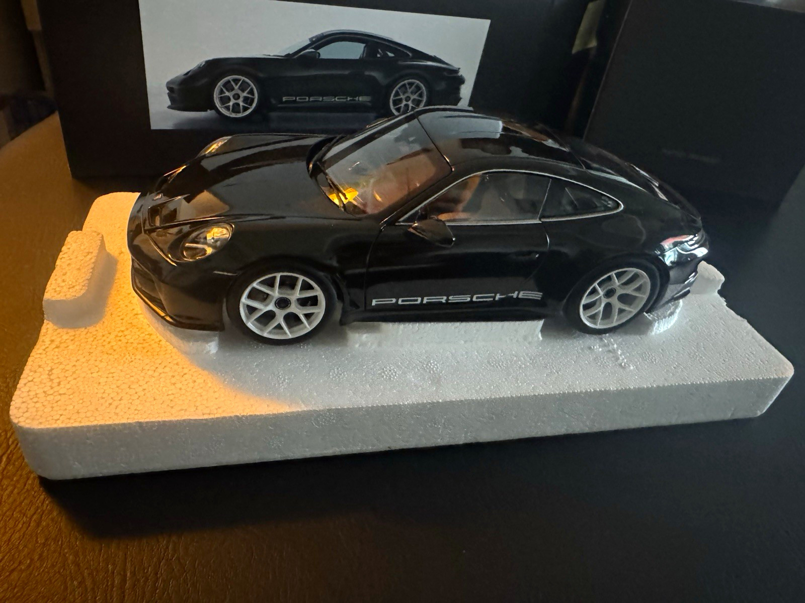 Minichamps Porsche Design Porsche 911 S/T Black 1:18 Scale Collectible Model+box Minichamps Porsche Design Porsche 911 S/T Black 1:18 Scale Collectible Model+box