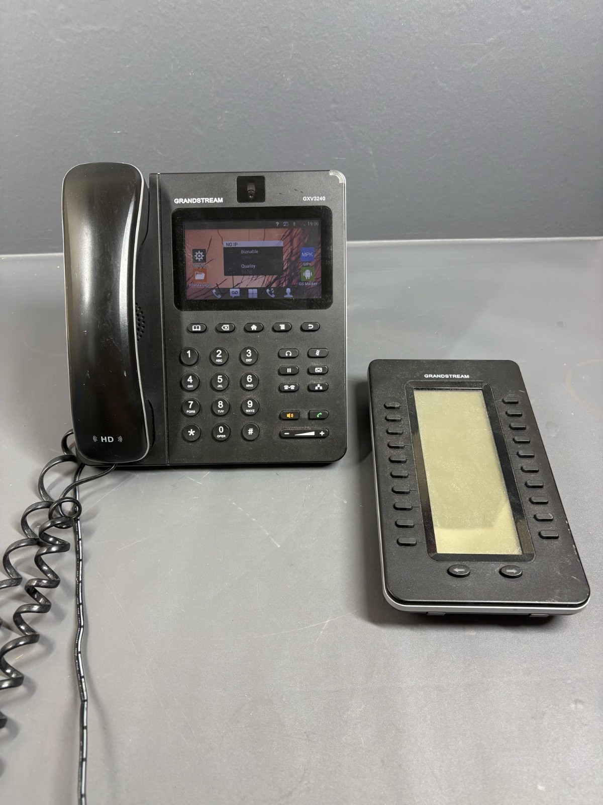 Grandstream GXV3240 Android IP Video Phone w/ GBX3240 Expansion Module Tested Grandstream GXV3240 Android IP Video Phone w/ GBX3240 Expansion Module Tested