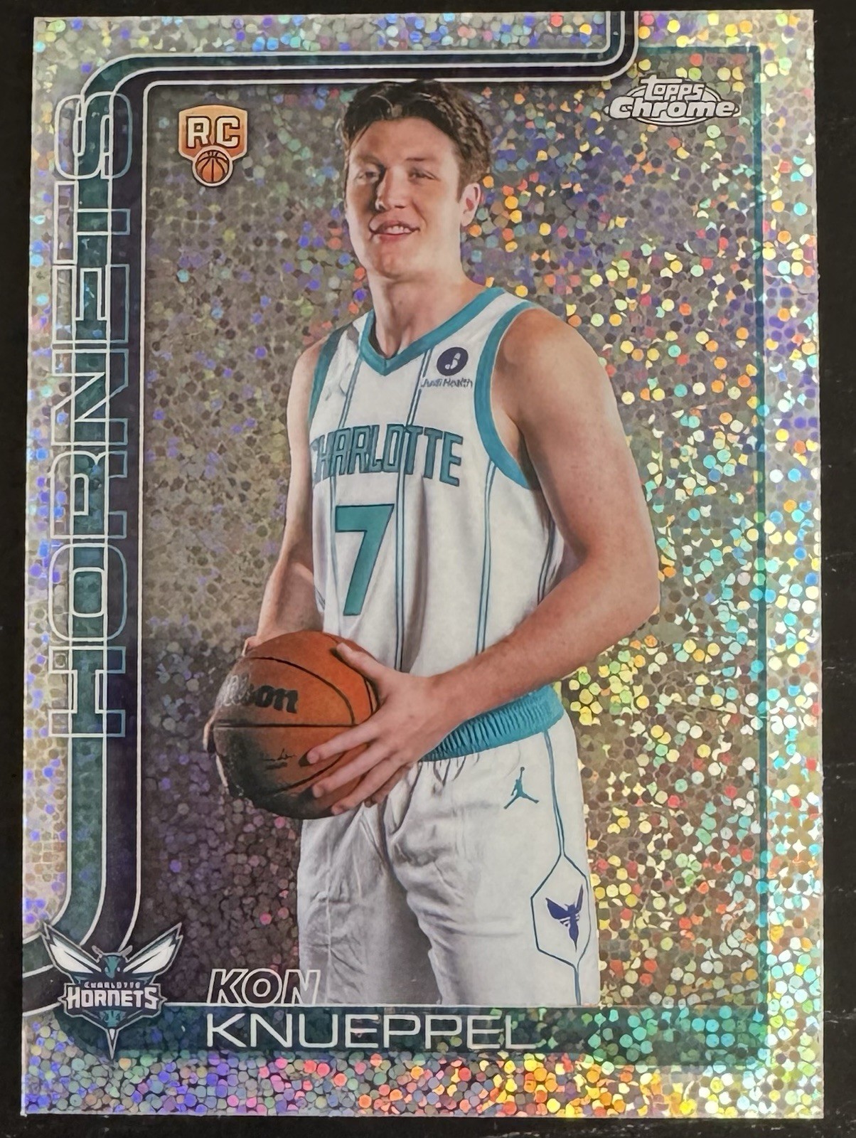 2025-2026 Topps Chrome NBA Update Kon Knueppel RC Variation Speckle #154 2025-2026 Topps Chrome NBA Update Kon Knueppel RC Variation Speckle #154