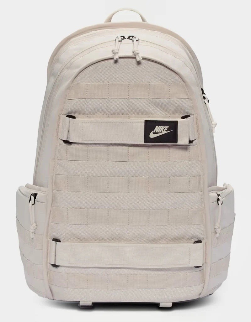 Nike Sportswear RPM Backpack (26L) Nike Sportswear RPM Backpack (26L)