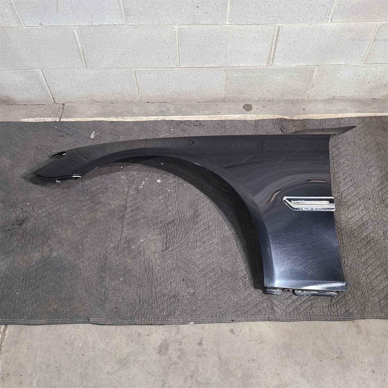 09-15 BMW 740Li Driver Front Fender Lh Black Aa7497