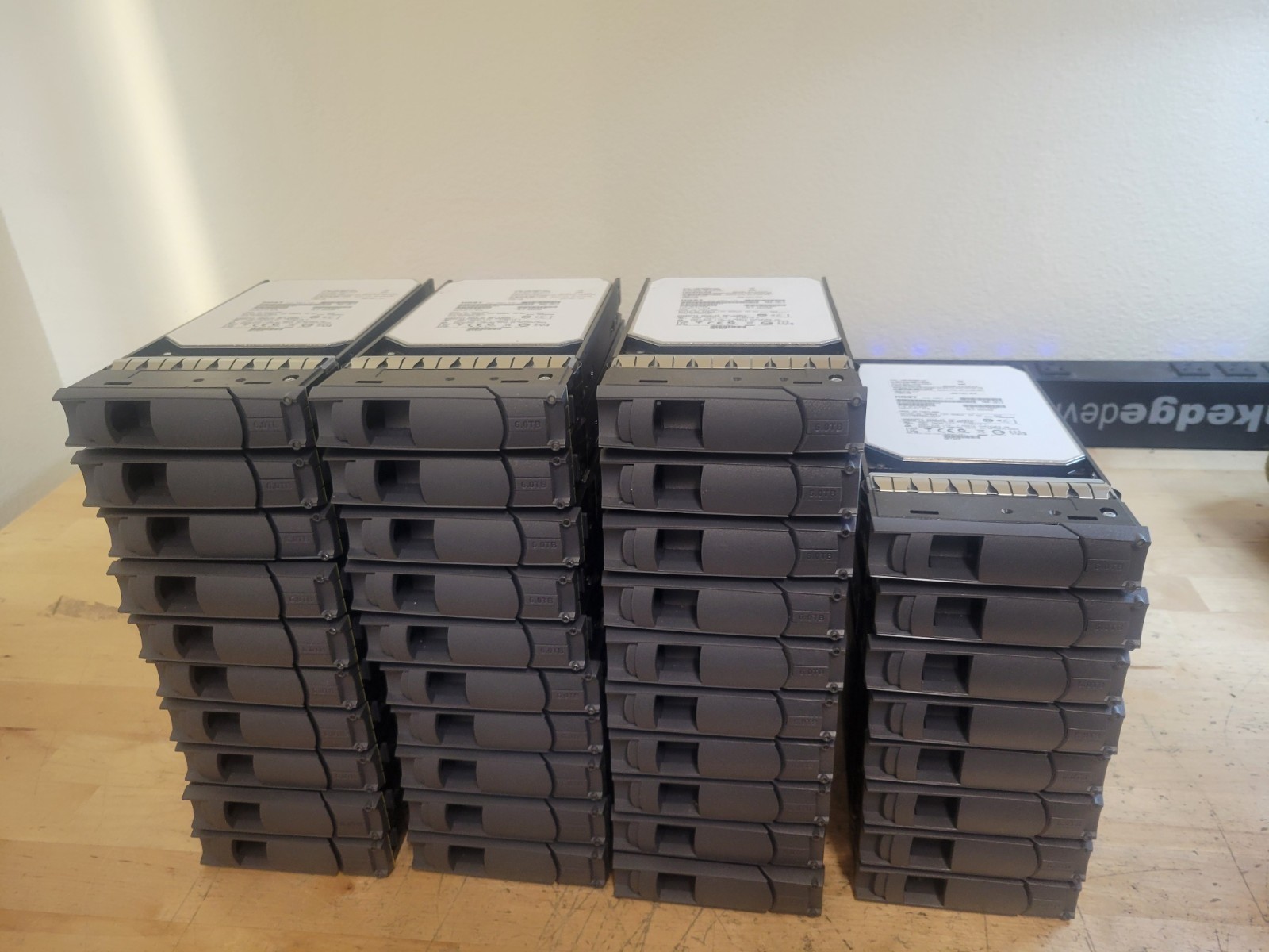 Lot of 38 HGST HUS726060ALS644 6TB 3.5\