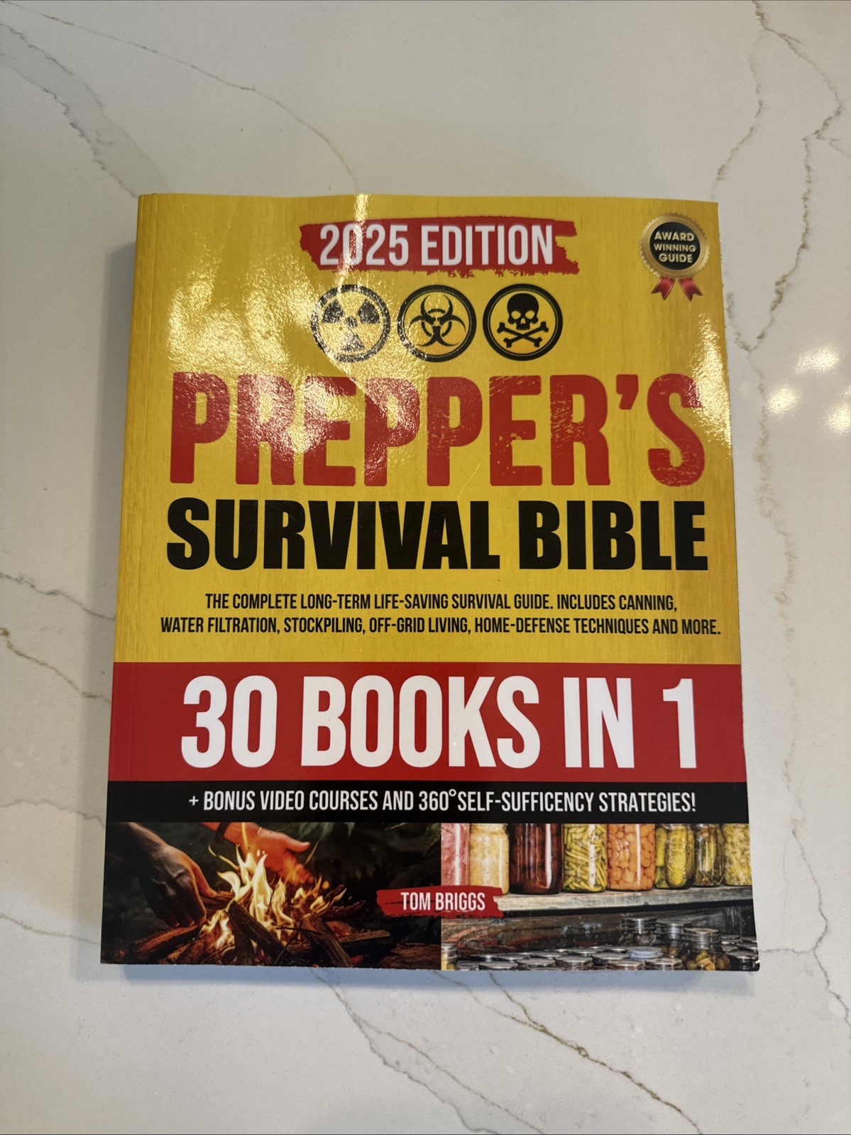 THE PREPPER\'S SURVIVAL BIBLE: 30 Books In One (New Paperback)