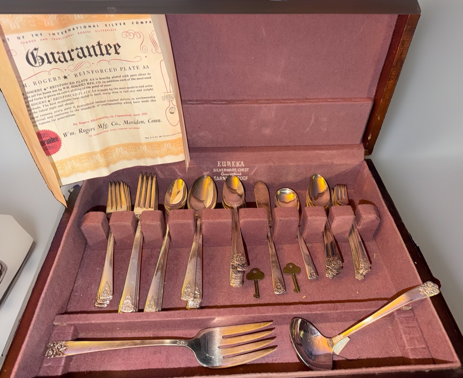 Vintage Wm Rogers April Silverplate 55 Pc Service for 8 Chest Papers Keys 1950