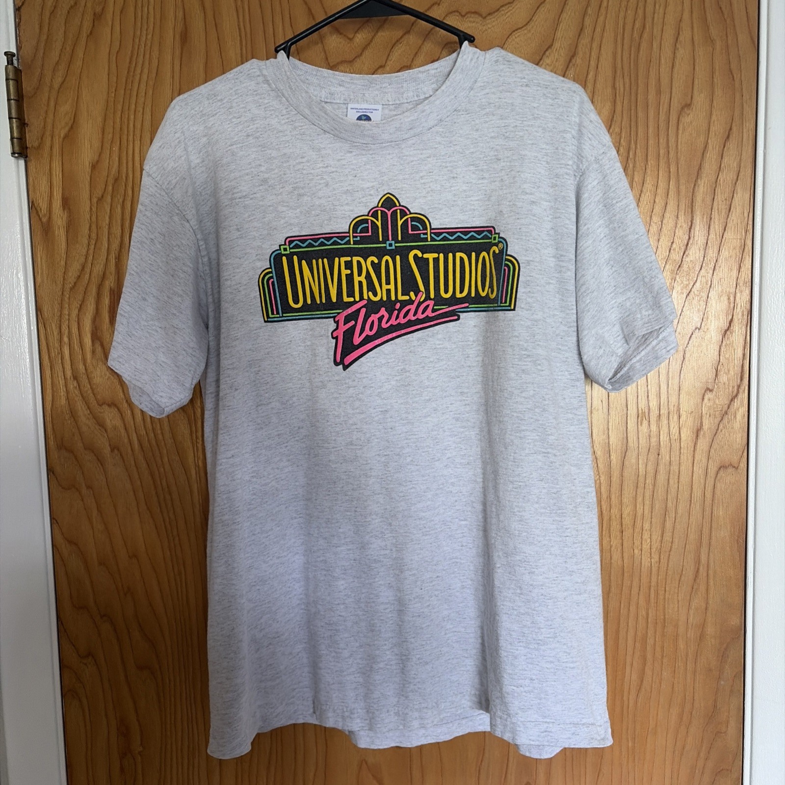 Vintage 1990s Universal Studios Florida Officially Licensed Theme Park T Shirt Vintage 1990s Universal Studios Florida Officially Licensed Theme Park T Shirt