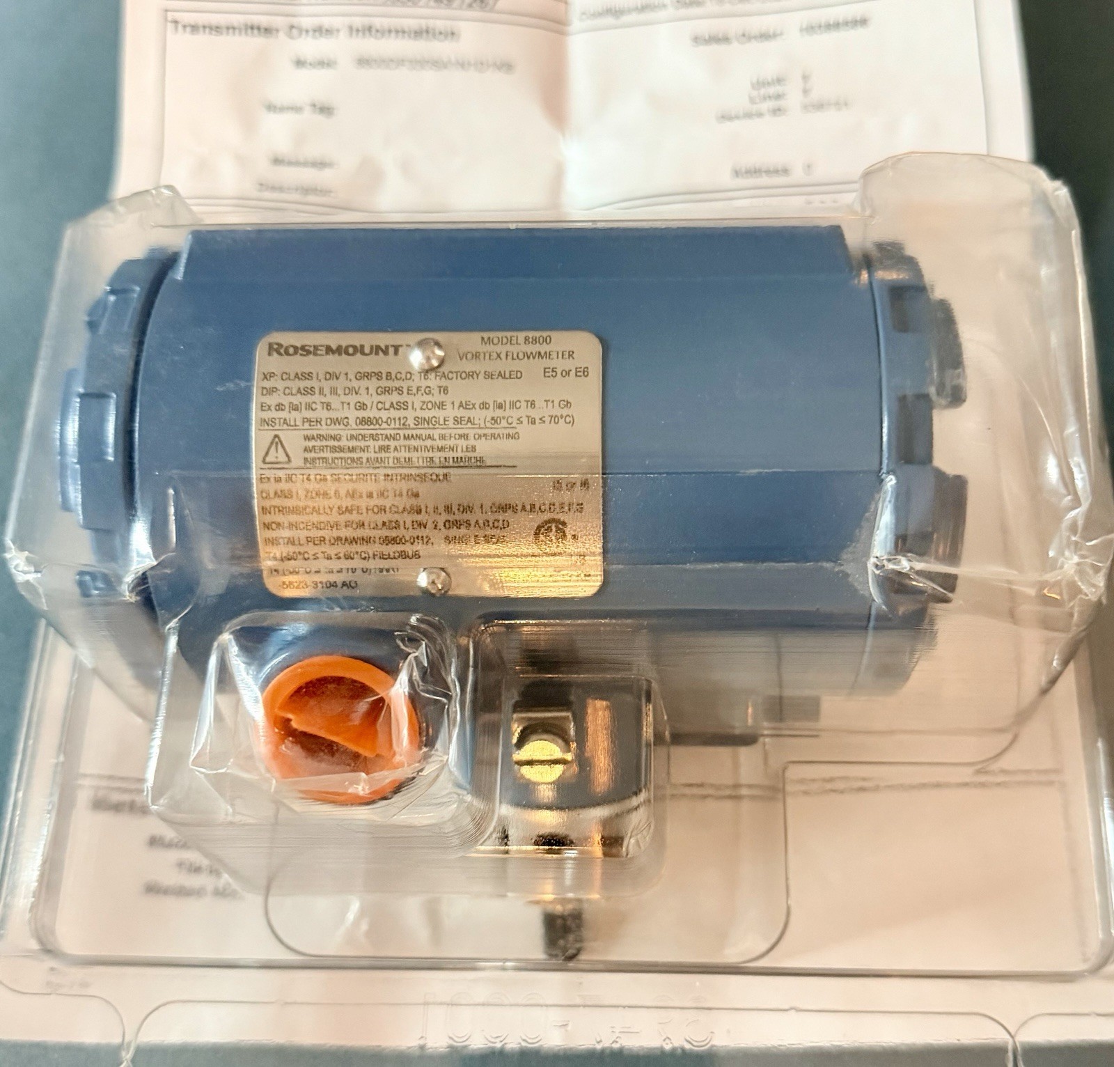 Emerson / Rosemount 8800 Vortex Flow meter Transmitter -NEW- -