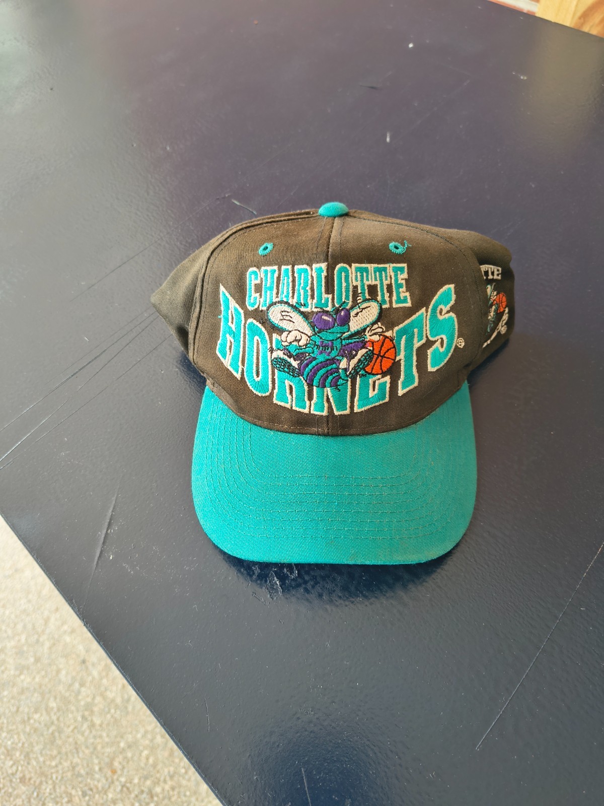 Vintage Charlotte Hornets ball cap Vintage Charlotte Hornets ball cap