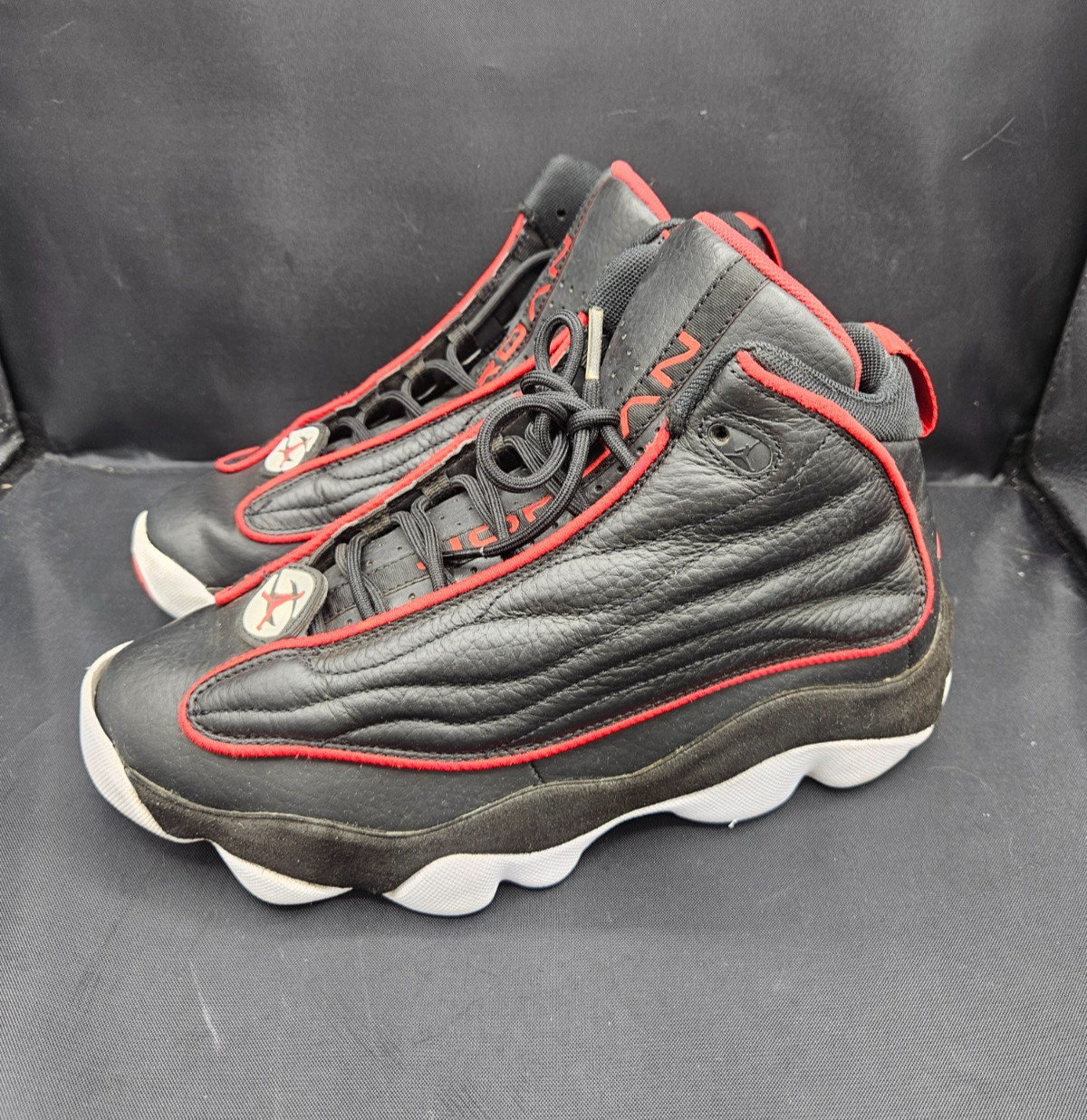 Air Jordan Pro Strong Black University Reds Men’s Size 8 Basketball Sneakers Air Jordan Pro Strong Black University Reds Men’s Size 8 Basketball Sneakers