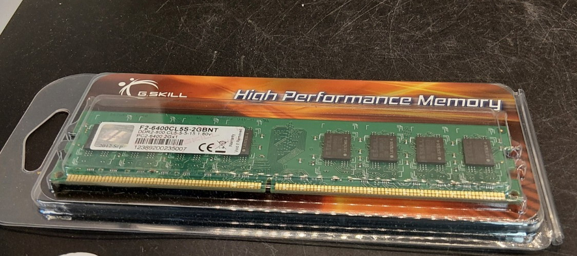 F26400CL5S2GBNT G.Skill 2GB Memory PC2-6400 800MH Non-ECC 240-pin DIMM CL F26400CL5S2GBNT G.Skill 2GB Memory PC2-6400 800MH Non-ECC 240-pin DIMM CL