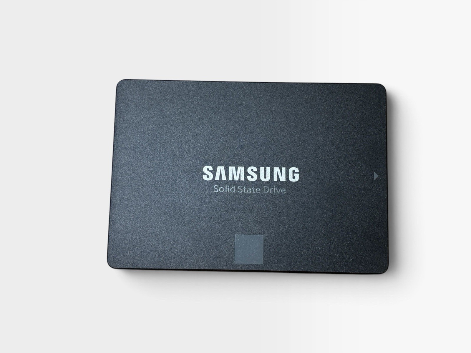 Samsung 860 EVO 2TB MZ-76E2T0 100% Health 2.5 Samsung 860 EVO 2TB MZ-76E2T0 100% Health 2.5
