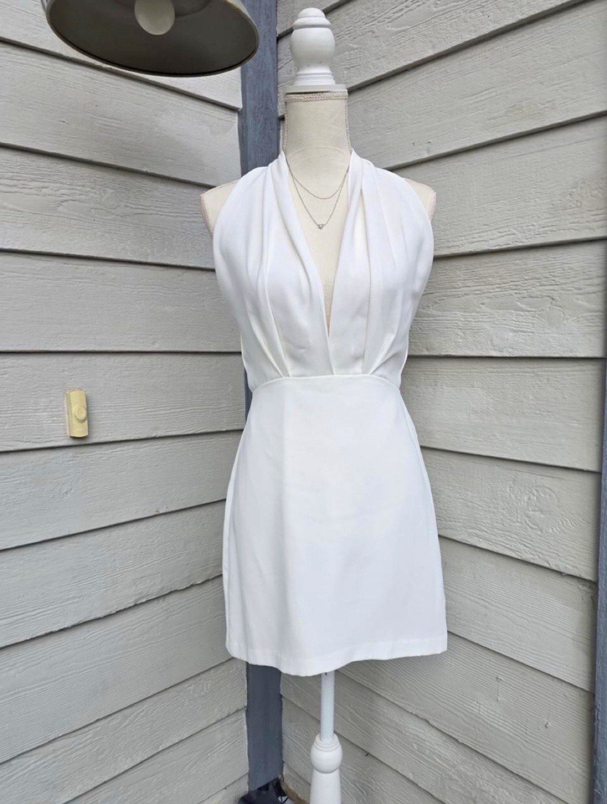 Amanda Uprichard White Satin Halter Backless Mini Dress Button Zip M