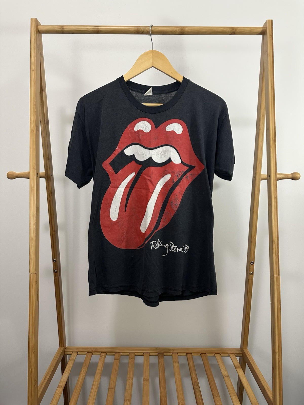 RARE VTG 1989 Rolling Stones Steel Wheels Burnout Paper Thin Tour T-Shirt Size L RARE VTG 1989 Rolling Stones Steel Wheels Burnout Paper Thin Tour T-Shirt Size L