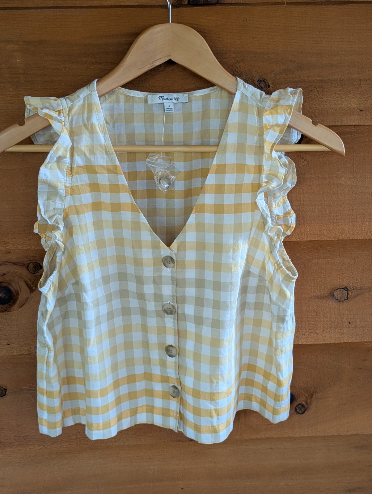 MADEWELL Women\'s Cotton Top Size Small, flutter sleeve, button up V-neck MADEWELL Women\'s Cotton Top Size Small, flutter sleeve, button up V-neck