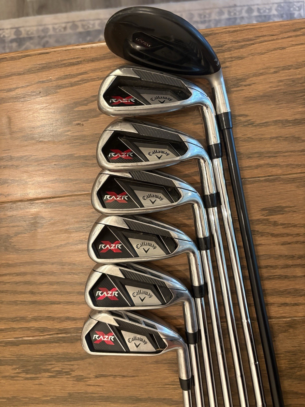 RH Callaway Razr X uniflex iron set and hybrid RH Callaway Razr X uniflex iron set and hybrid