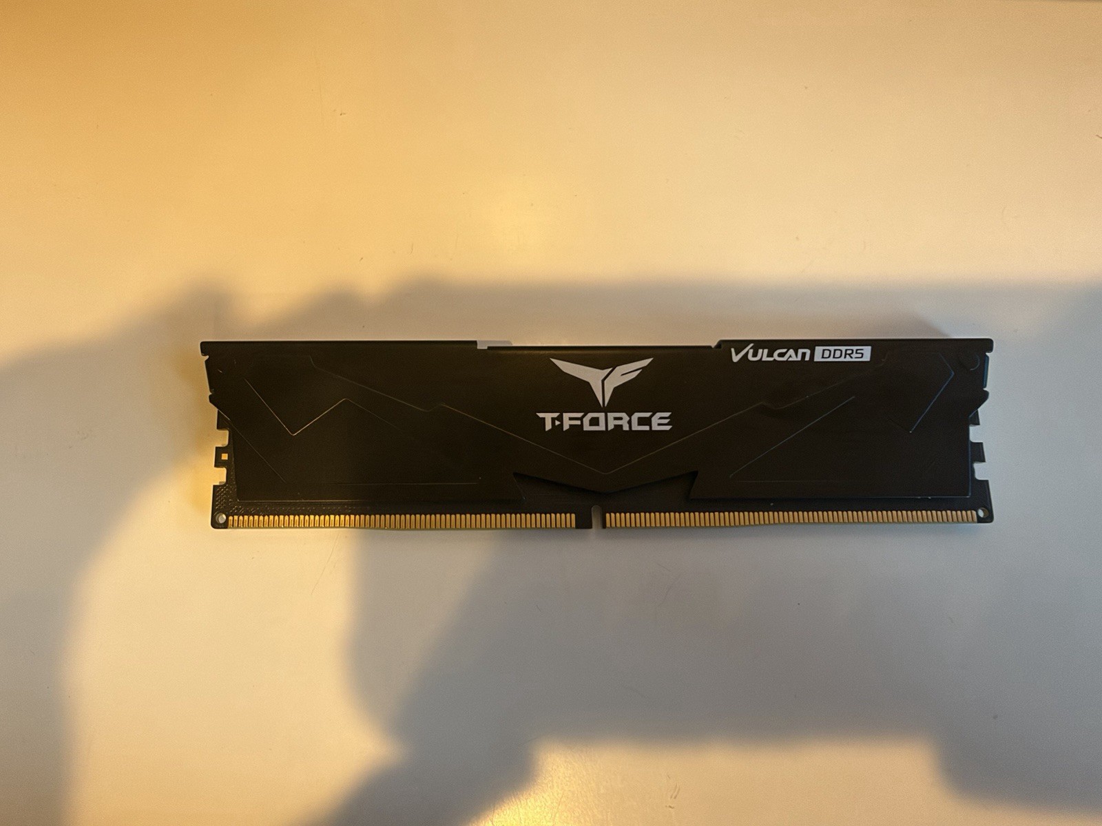 TEAMGROUP T-Force Vulcan 16GB DDR5 6000MHz CL38 Desktop RAM Black