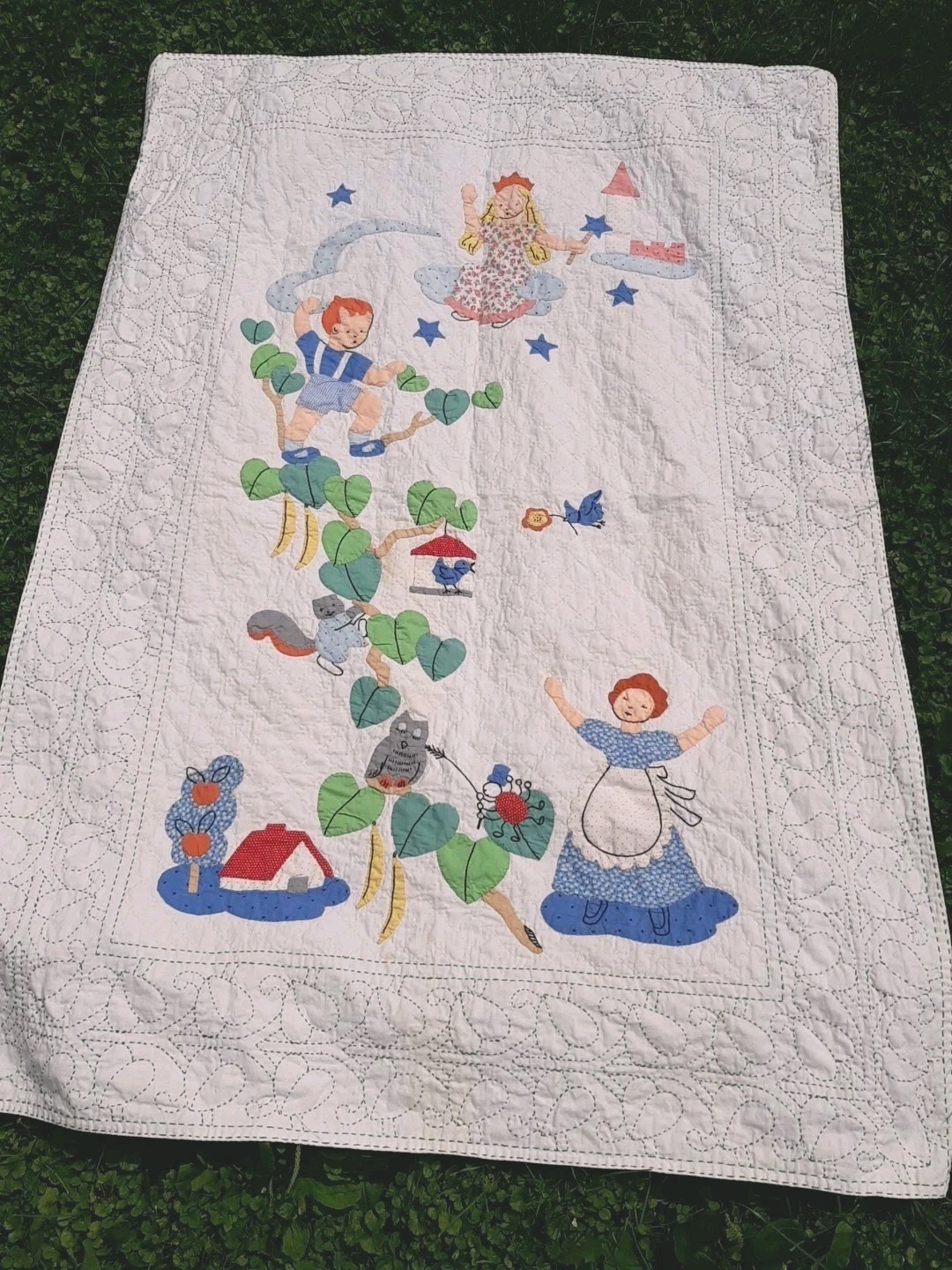 Vtg 1940s50s Hand Appliqued Childs Quilt Jack and the Beanstalk Fairy-tale Vtg 1940s50s Hand Appliqued Childs Quilt Jack and the Beanstalk Fairy-tale