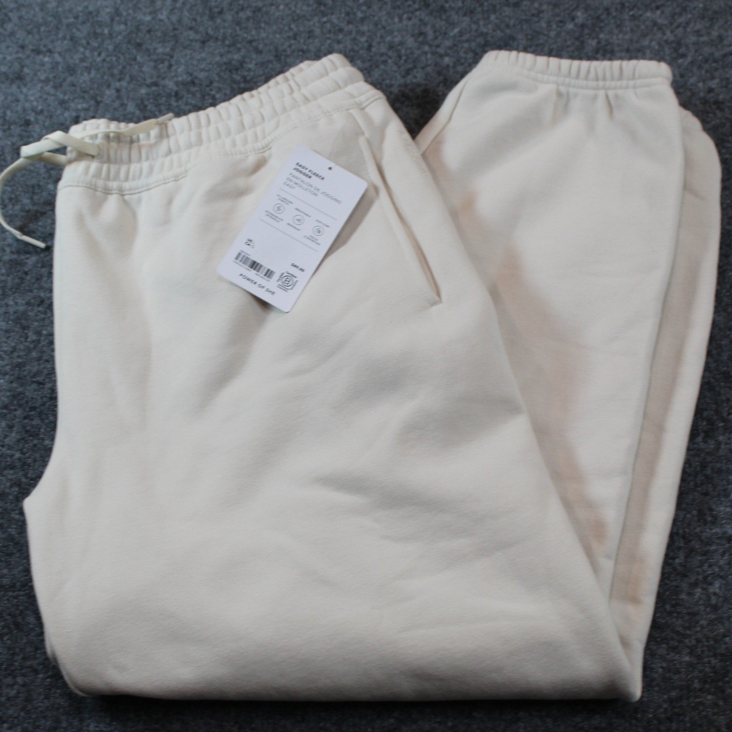 Athleta Easy Fleece Jogger Pants Natural Cream Color Size Large NWT